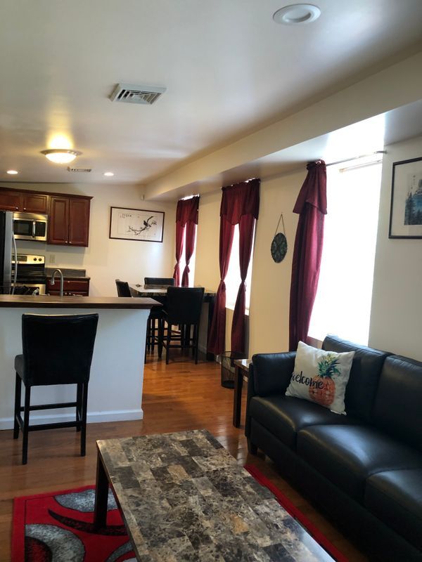 Building Photo - 277 Congress St