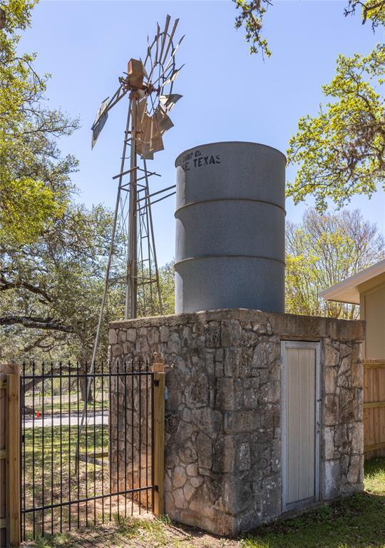Building Photo - 12900 Ranch Rd 12