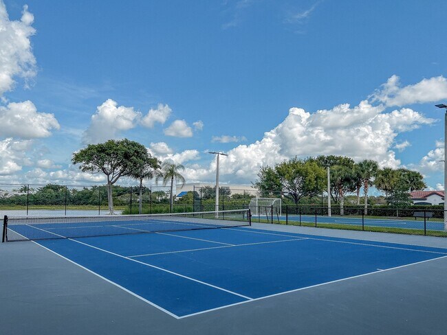 Windsor Pembroke Pines offers plenty of outdoor entertainment options - Windsor Pembroke Pines