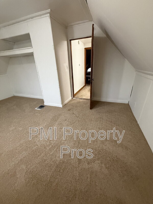 Building Photo - 4139 N 50th St