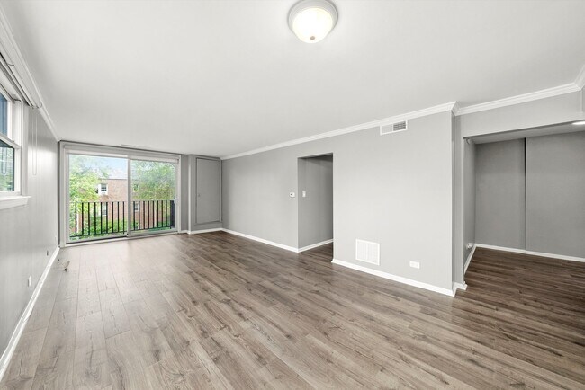 Building Photo - 333 S East Ave