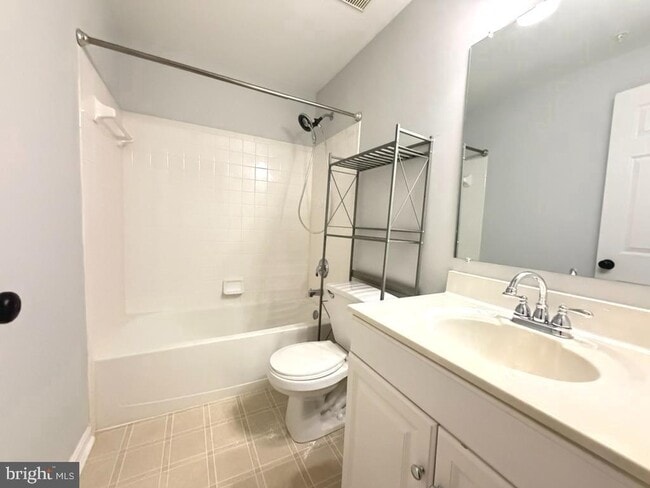 Building Photo - 249 Edge Creek Ln