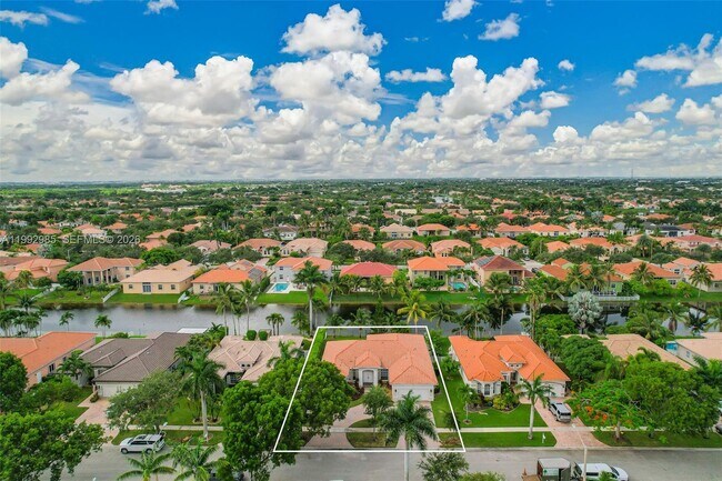 Building Photo - 16418 NW 14th St