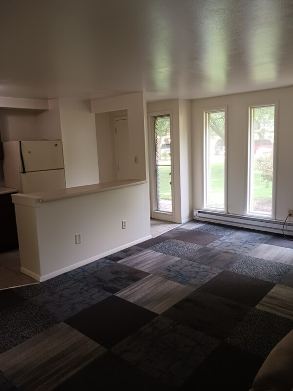 Building Photo - 4920 Old Maysville Rd