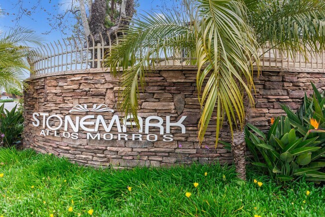 Building Photo - Stunning 2 Bedroom, 2 Bath Home in a Secure Gated Community in Oceanside - $1000 March Move in Sp...