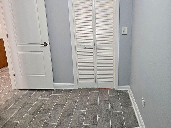 Building Photo - "Spacious 2-Bedroom Oasis on W Fillmore St – 1496 Sq Ft of Comfort in Chicago's Heart!"