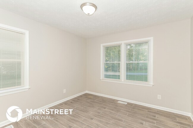 Building Photo - 246 Timber Lake Cir