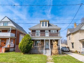Building Photo - 1636 8th St