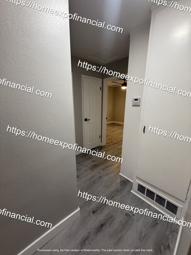 Building Photo - 2840 McKinley St