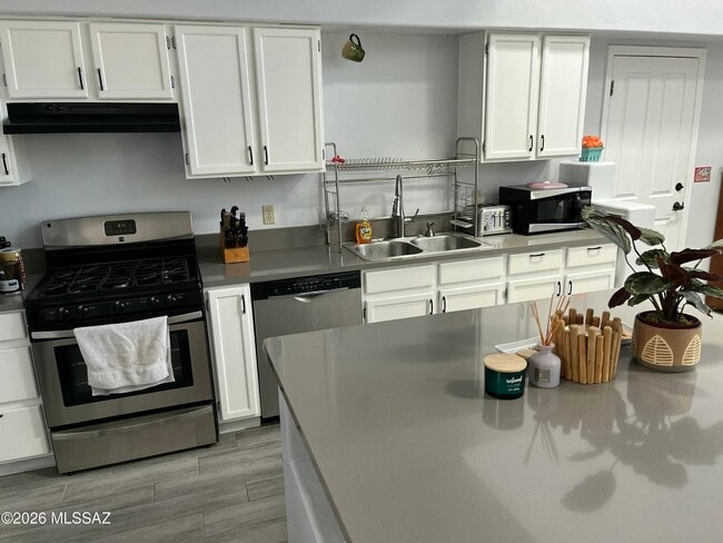 Building Photo - 4356 N Rillito Creek Pl