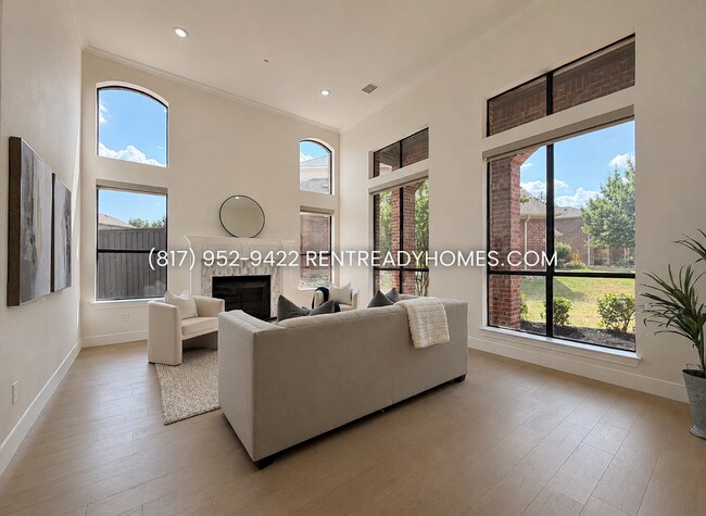 Building Photo - 1750 Greenwood Ct