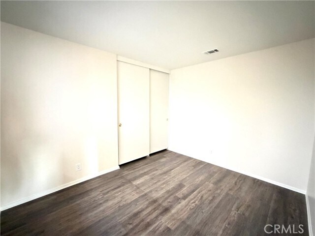 Building Photo - 1718 Chattanooga Ct