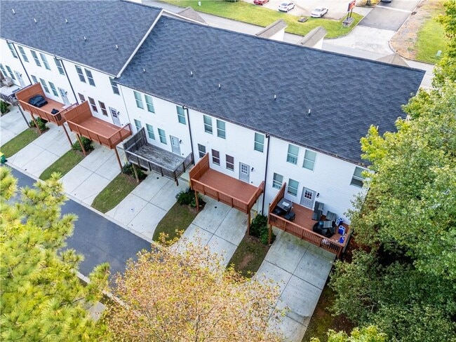 Building Photo - 170 Wren Dr