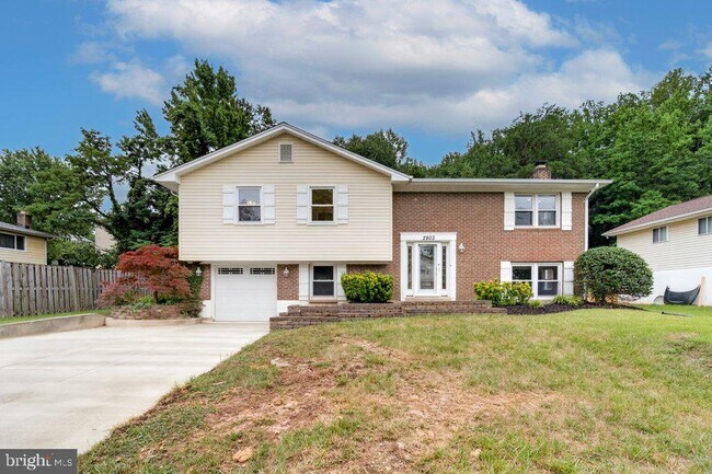 Building Photo - 2903 Ivy Bridge Rd