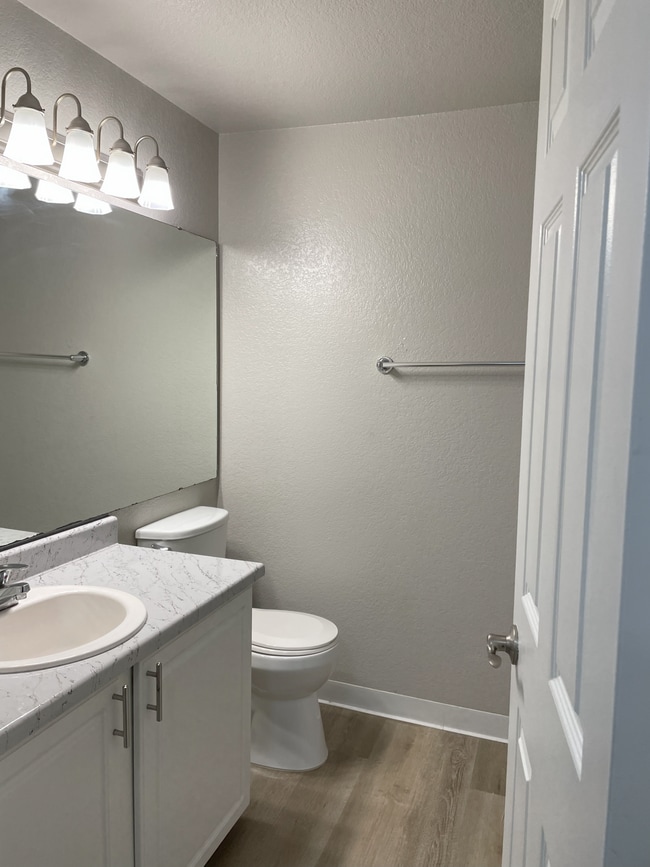 Floorplan - Redmond Park Apts