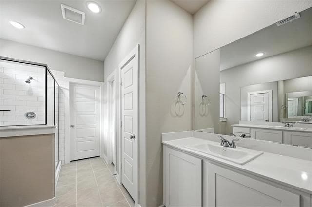 Building Photo - 806 Pne Bch Dr