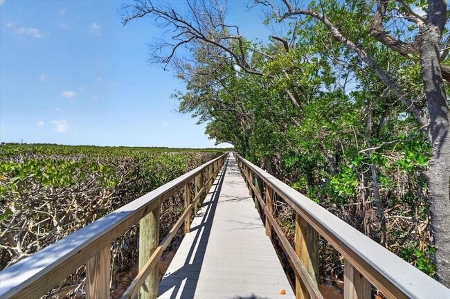 Building Photo - 1343 Perico Point Cir