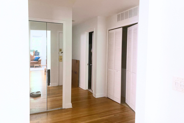 Entryway, doors to laundry/storage area and bathroom - 1810 Calvert St NW