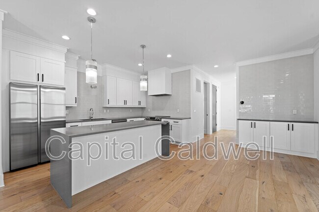 Building Photo - 2345 Bahia Vista St