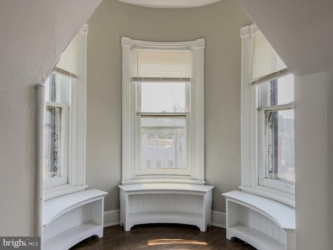 Building Photo - 269 Chestnut St