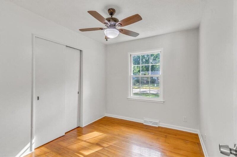 Building Photo - 8234 Madison Ave