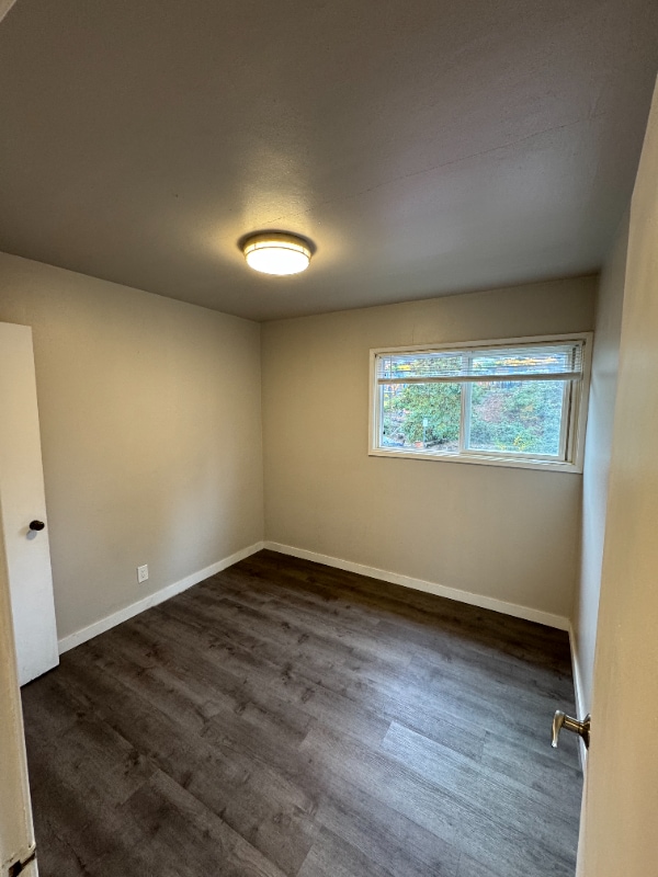 Building Photo - 4640 22nd Ave NE