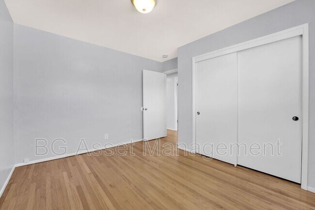 Building Photo - 6249 Highland Ave