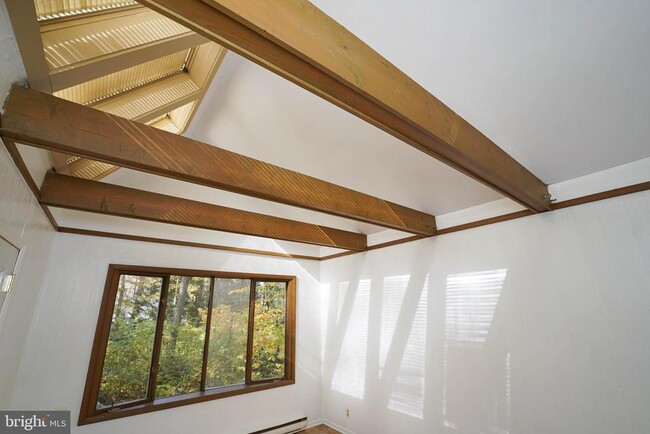 Building Photo - 1306 Frederick Ave