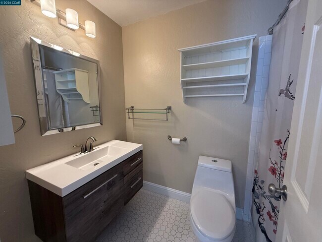 Building Photo - 1144 Maywood Ln