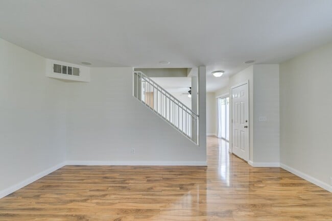 Building Photo - Coming Soon!! 3 Bedroom 2.5 Bathroom Townh...