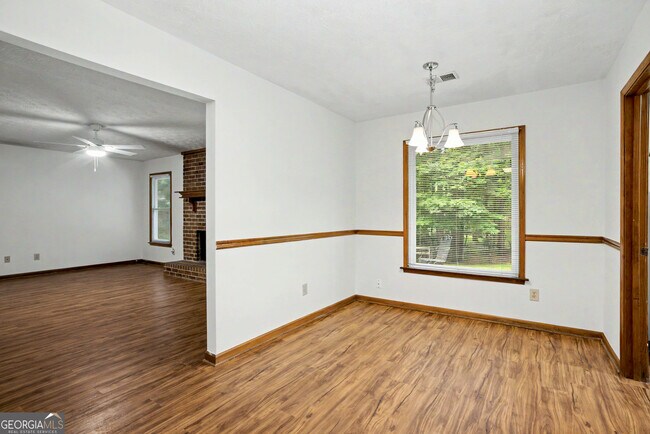 Building Photo - 309 Deergrass Trail