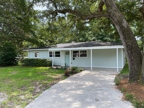 Building Photo - 5918 Hagood Ave