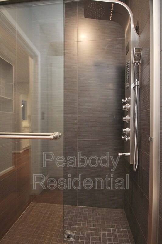 Building Photo - 12913 Alton Square