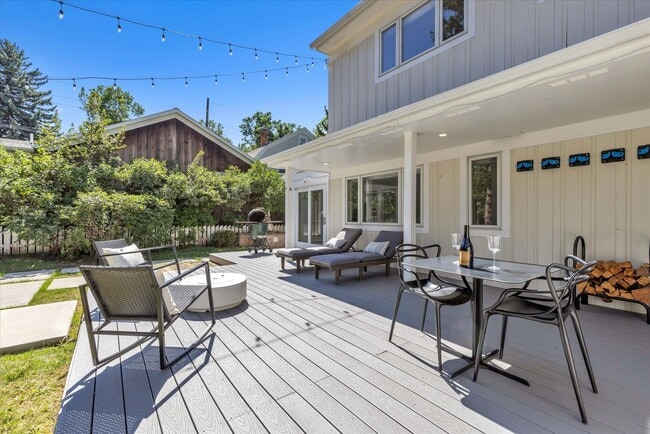 Building Photo - Open Concept Historic Home in Downtown Boz...