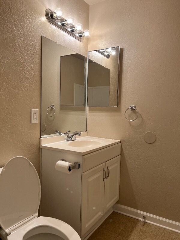 Building Photo - 350 Brown St