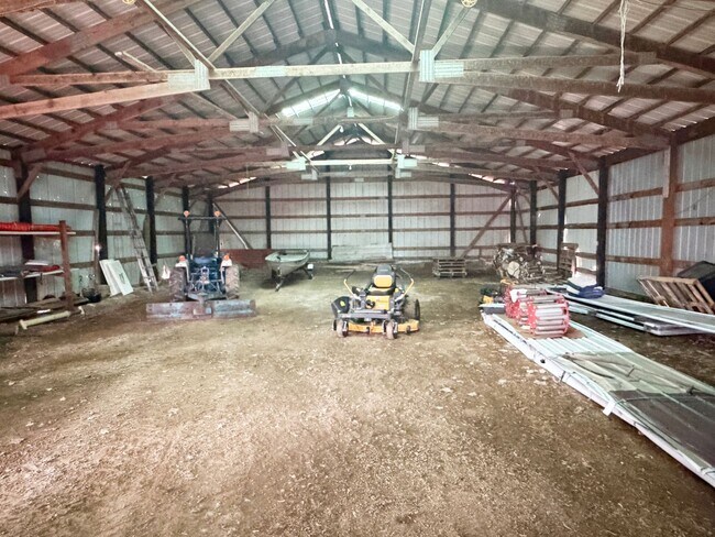 Building Photo - 5-Bedroom 2-Bath Updated Farmhouse on 10-acres with a Pond