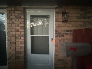 Building Photo - 4701 Flat Shoals Rd