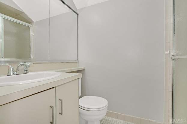 Building Photo - 1090 Schmidt Ln