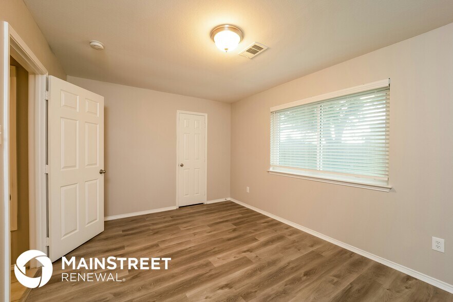 Building Photo - 1309 Allante Ct