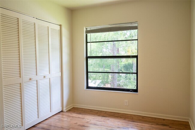Building Photo - 1801 Courtyard Way