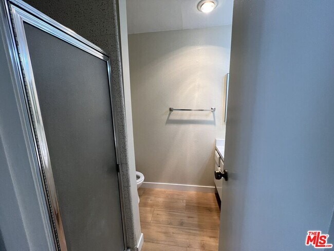 Building Photo - 28549 Conejo View Dr
