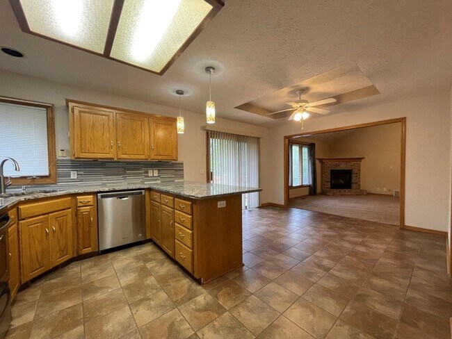 Building Photo - 4014 Buccaneer Blvd