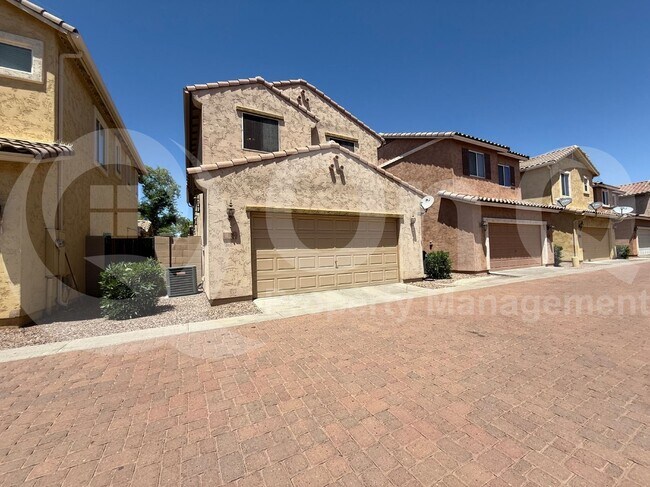 Building Photo - 105 N 87th Ave