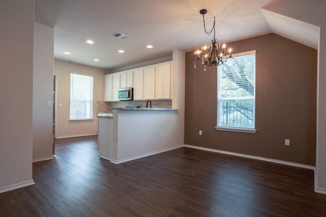 Building Photo - 10509 Abana Way