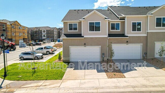 Building Photo - 1583 Stark Dr