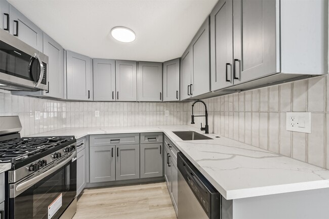 Building Photo - 4605 Norhill Blvd