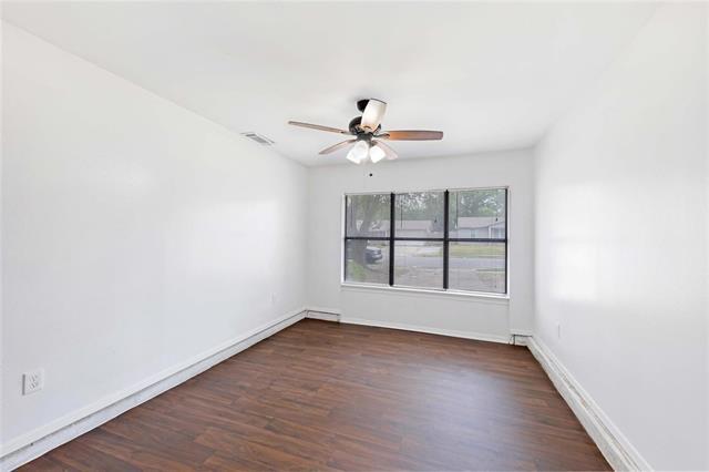 Building Photo - 2717 Wesleyan Dr
