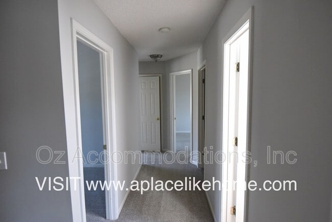 Building Photo - 14697 S Gallery St