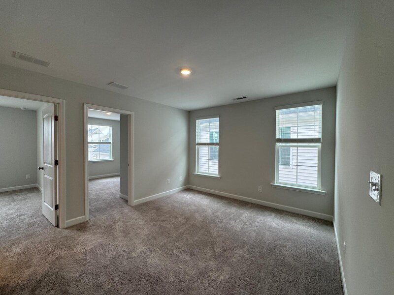 Building Photo - 127 Buckhorn Br Pk
