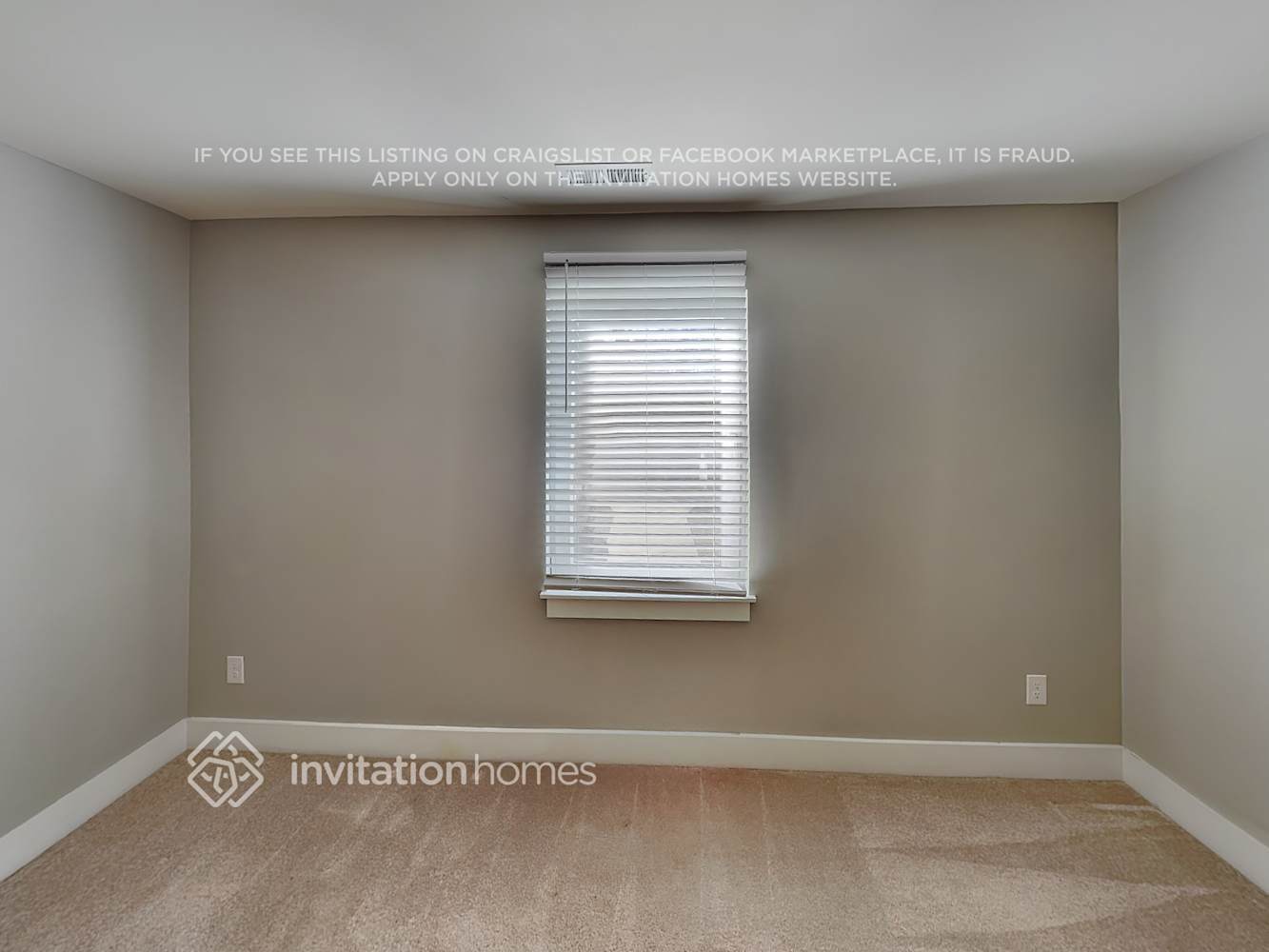 Building Photo - 524 W Main St